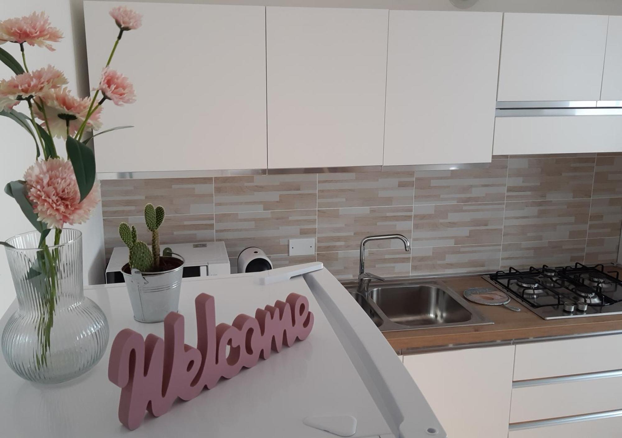 Sweet Home Apartment Riva del Garda Esterno foto